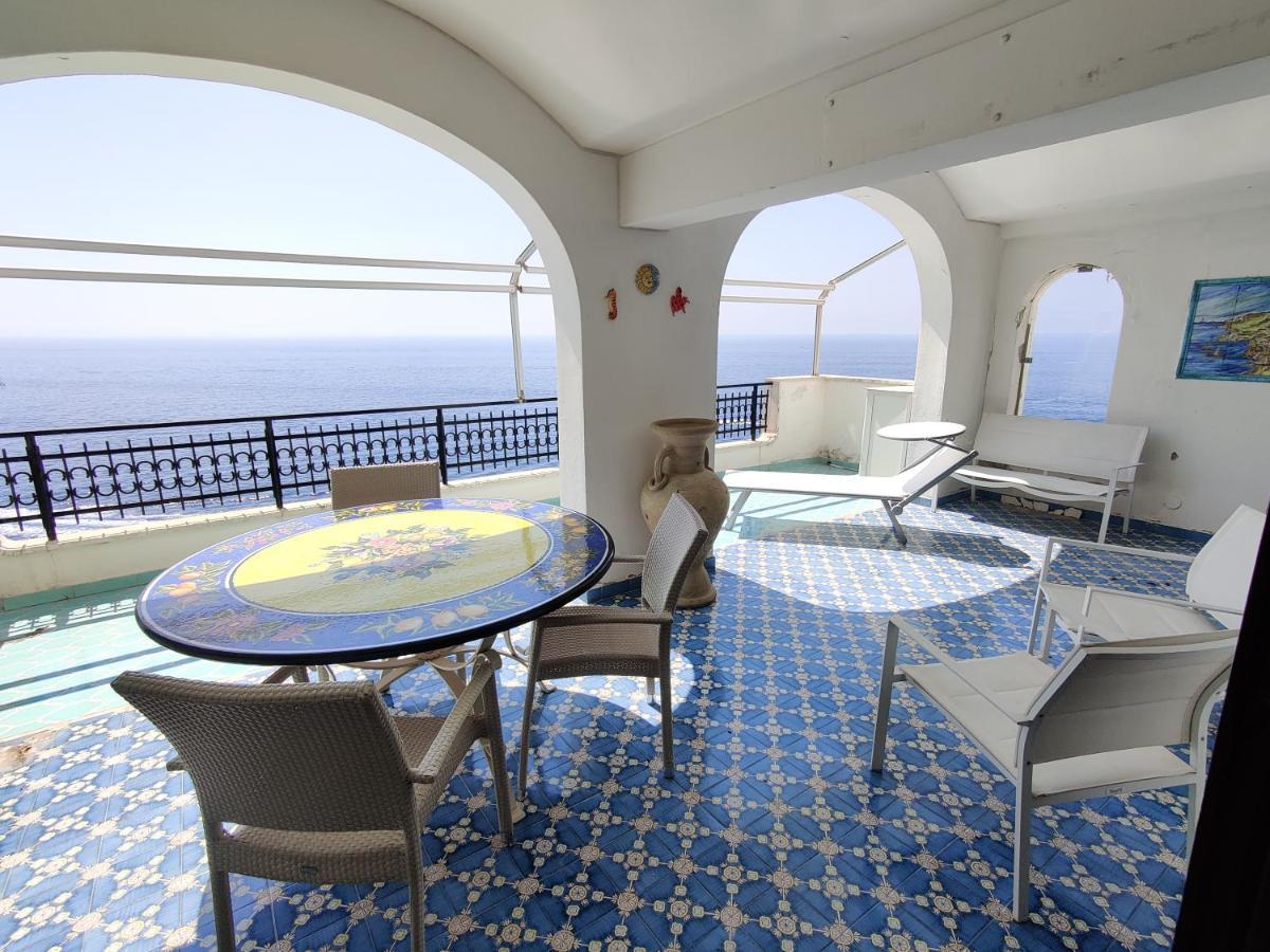 Апартаменты Casa La Scogliera Праяно Экстерьер фото