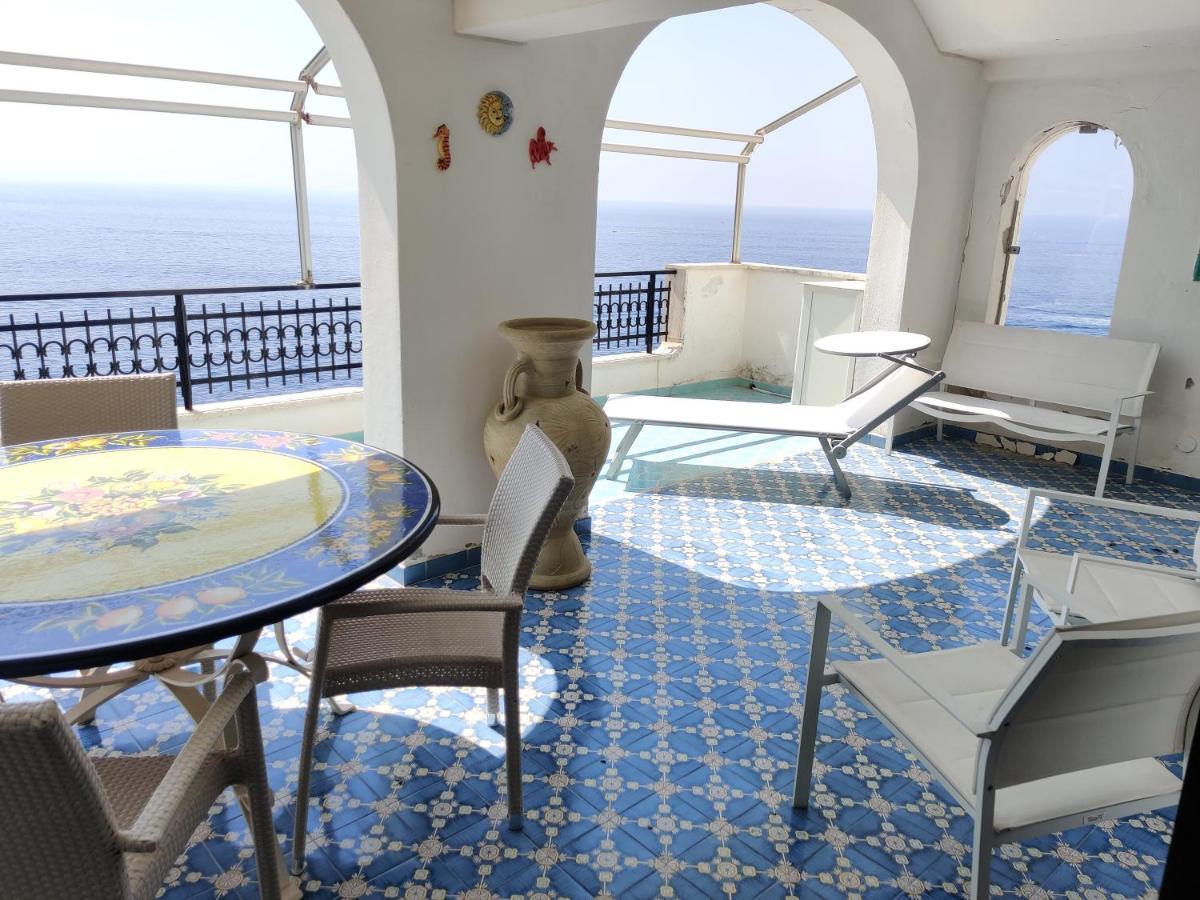 Апартаменты Casa La Scogliera Праяно Экстерьер фото